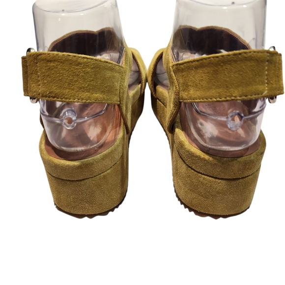 EUC HOMERS ARTISAN CHARTREUSE SUEDE CRISS CROSS SLINGBACK WEDGES SIZE 36 - Picture 6 of 8